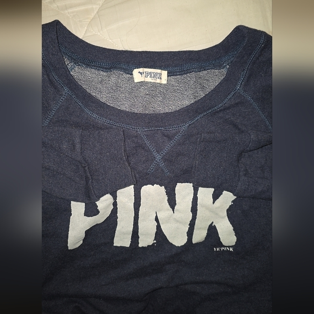 PINK Victoria's Secret Dark Blue Cropped Sweater Size Small - Picture 4 of 4